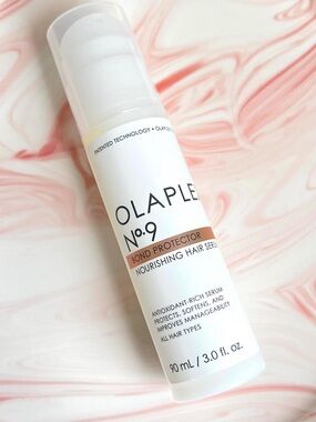 Olaplex
No. 9 Nourishing Hair Serum